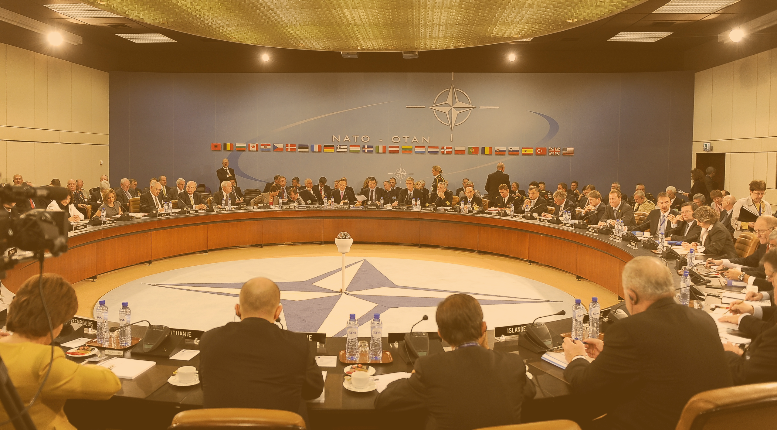 Ruud van Dijk and Stanley R. Sloan – NATO’s inherent dilemma: strategic imperatives vs. value foundations
